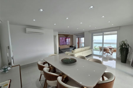 Apartamento à venda com 4 quartos, sendo 2 suítes, em Enseada, Guarujá, SP