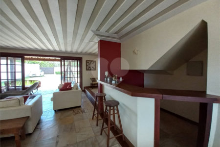 Casa à venda com 4 quartos, sendo 3 suítes,  em Geribá, Armação dos Búzios, RJ