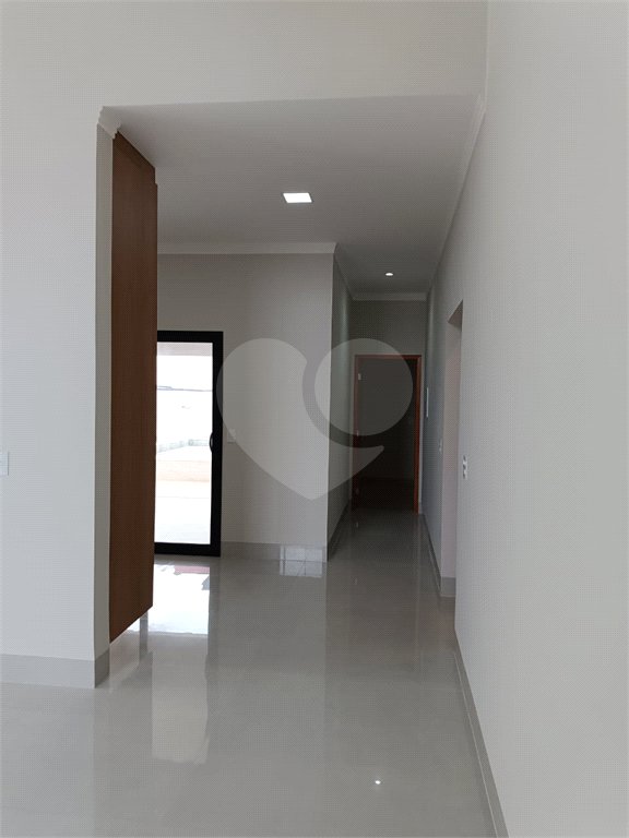 Casa à venda com 3 suítes no condomínio Lagos D Icaraí, Salto - SP