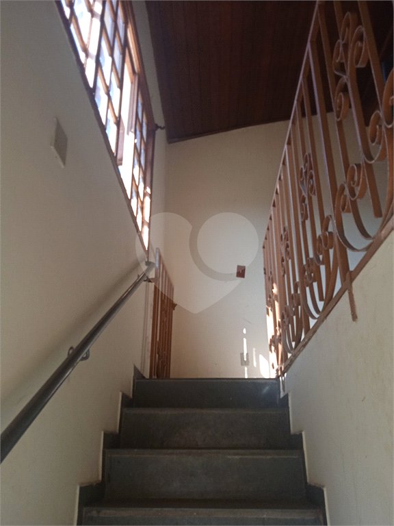 Casa à venda com 8 quartos, sendo 3 suítes, em Jardim Terceiro Centenário, Atibaia, SP