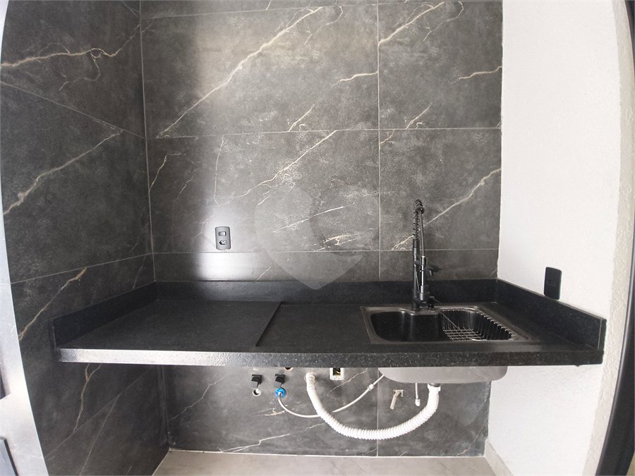 Casa à venda com 3 quartos, sendo 1 suíte,  no condomínio Horto Florestal Villagio, Sorocaba - SP