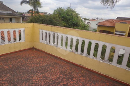 Sobrado à venda com 3 quartos, sendo 2 suítes, em Indianópolis, São Paulo, SP