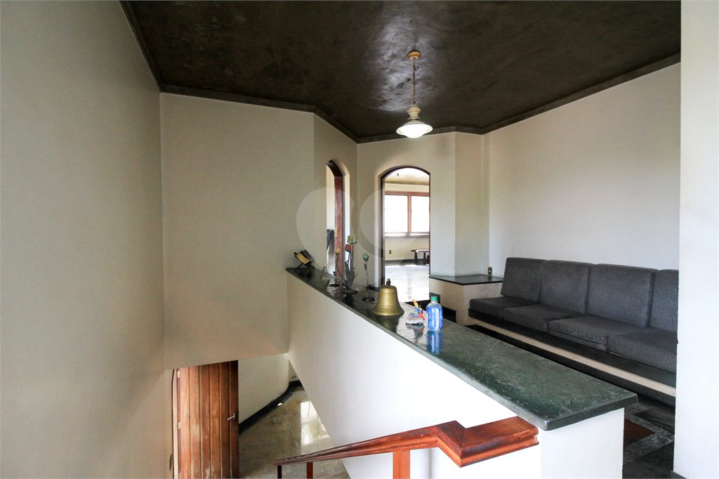 Casa à venda com 5 quartos, sendo 3 suítes, em Jardim São Bento, São Paulo, SP