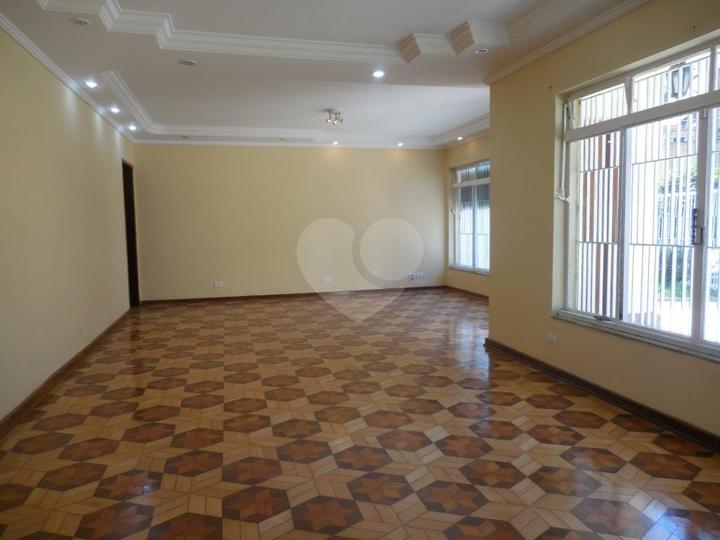 Casa Térrea à venda com 5 quartos, sendo 1 suíte,  em Tucuruvi, São Paulo, SP