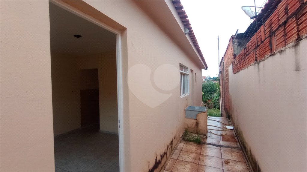 Casa à venda com 1 quarto em Jardim Maricota, Itapetininga, SP