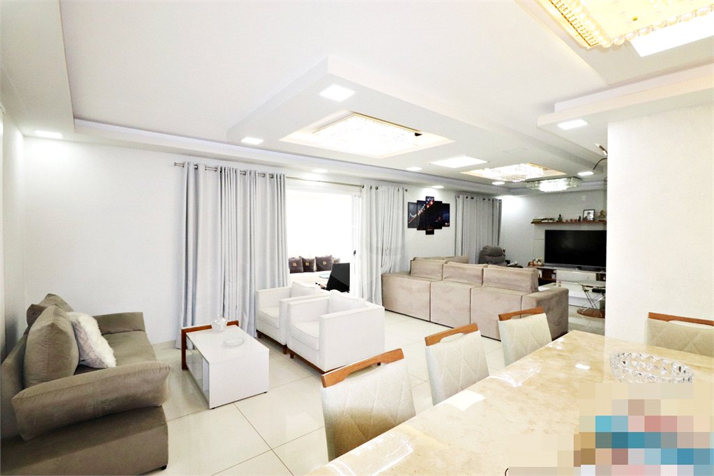 Apartamento à venda com 3 suítes em Santana, São Paulo, SP