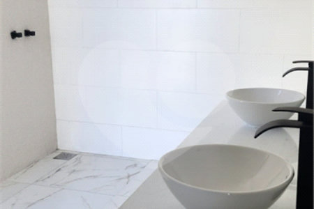 Casa à venda ou para alugar com 4 suítes no condomínio Residencial Delle Stelle, Louveira - SP