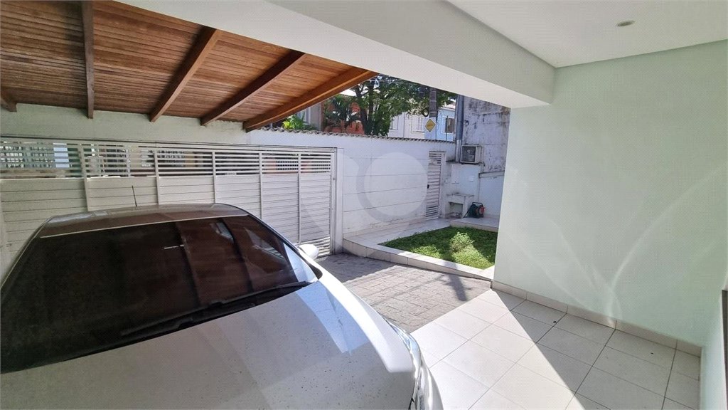 Casa à venda com 3 suítes em Jardim Trussardi, São Paulo, SP