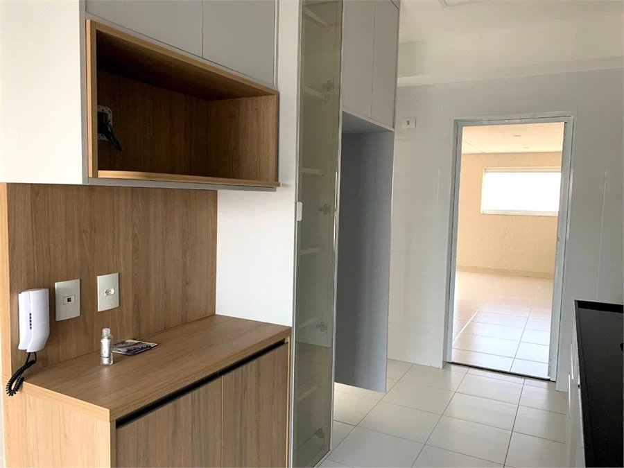 Apartamento à venda ou para alugar com 3 suítes em Santo Amaro, São Paulo, SP