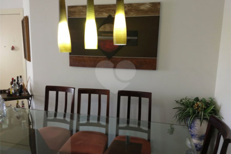 Apartamento à venda com 3 quartos, sendo 1 suíte, em Planalto Paulista, São Paulo, SP