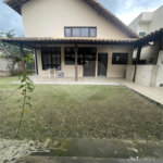 Casa à venda com 5 quartos, sendo 3 suítes, no condomínio Recanto das Palmeiras, Rio de Janeiro - RJ