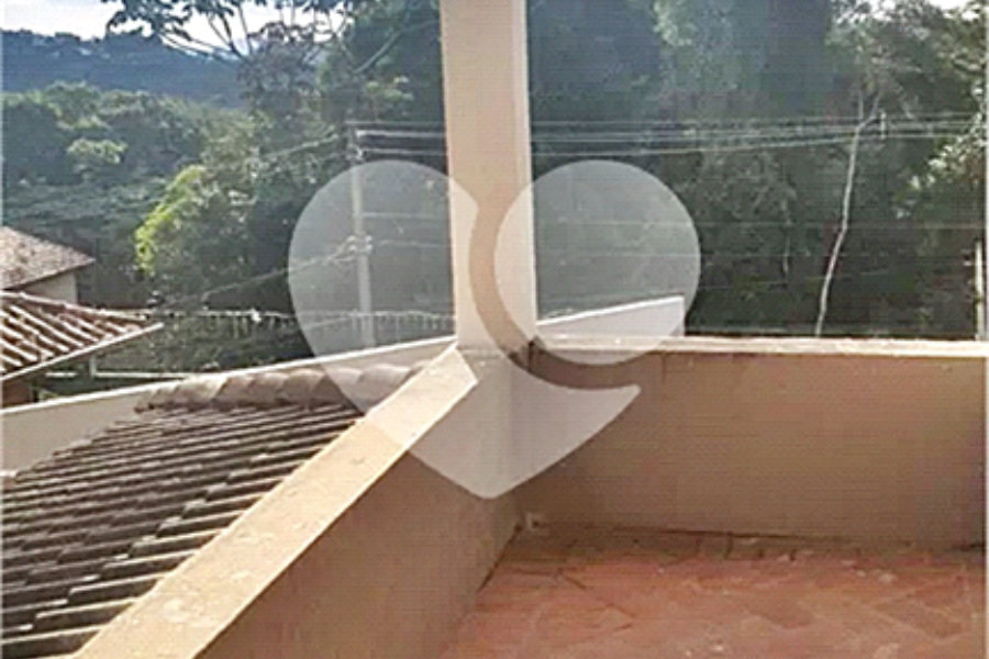 Casa à venda com 3 suítes no condomínio Sausalito, Mairiporã - SP