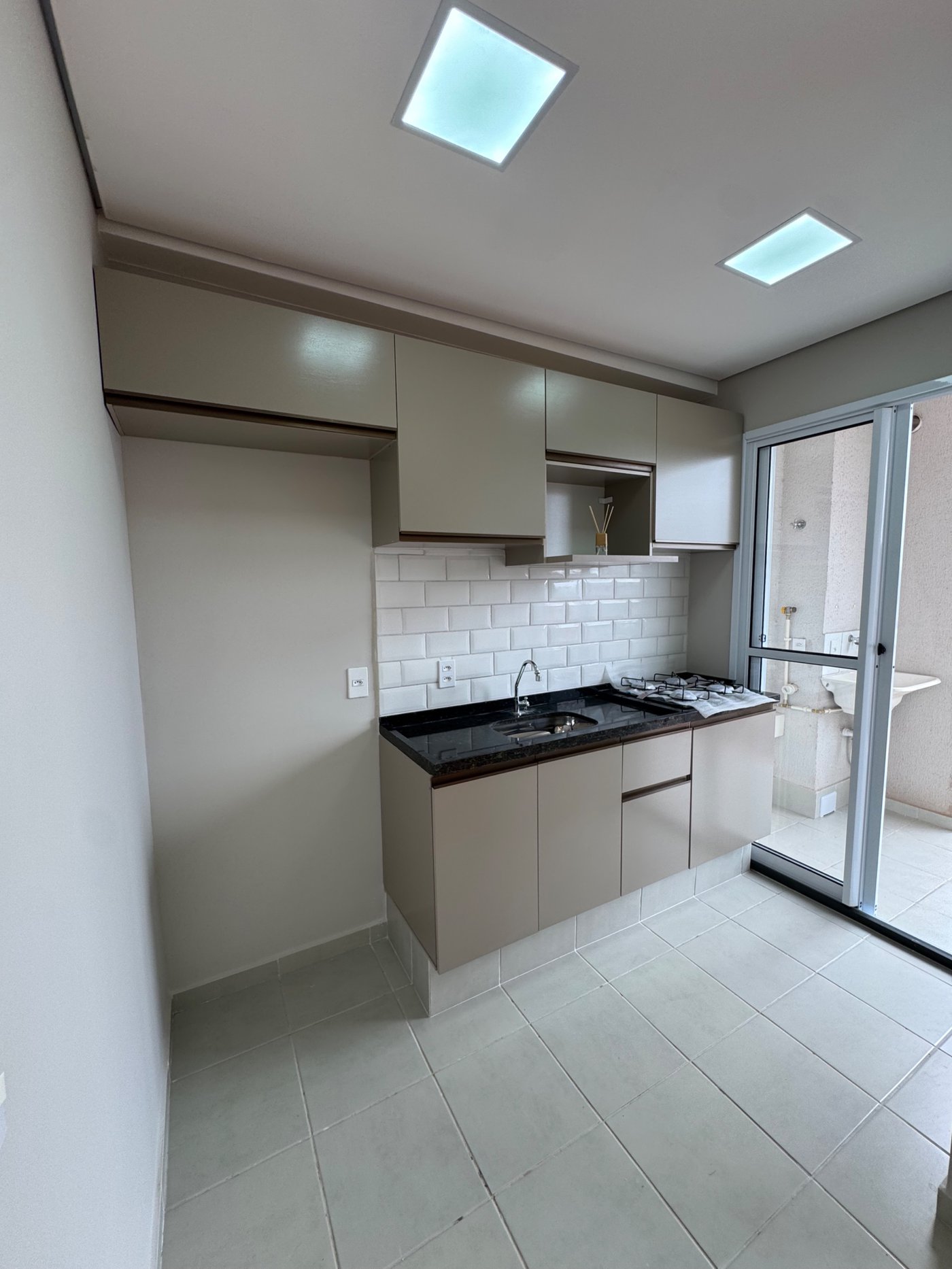 Apartamento à venda com 2 quartos em Jardim Villagio Ghiraldelli, Hortolândia, SP