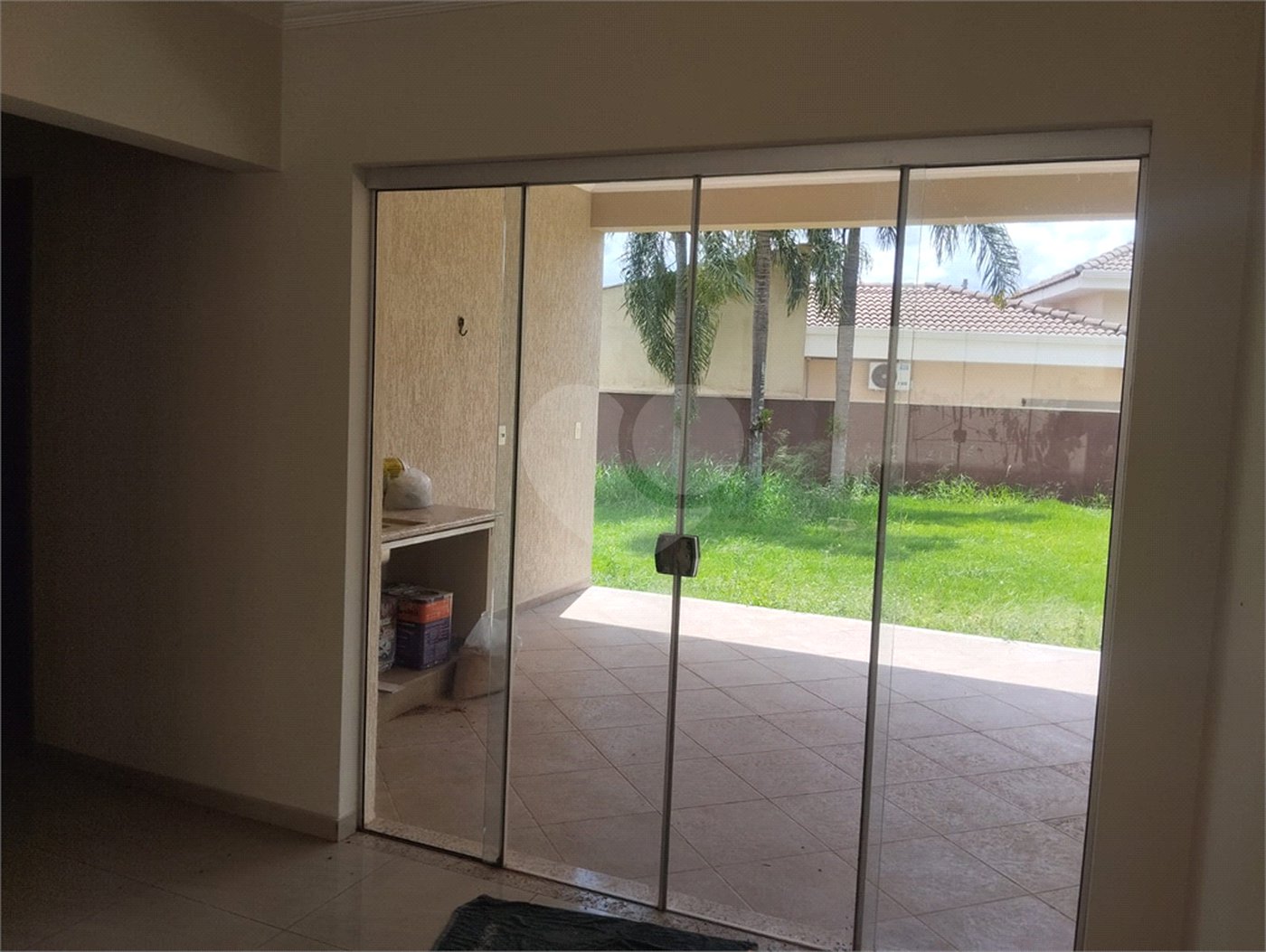 Sobrado à venda com 4 quartos, sendo 3 suítes, em Altos do Jaraguá, Araraquara, SP