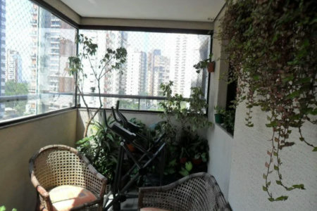 Apartamento à venda com 3 quartos, sendo 1 suíte, em Vila Andrade, São Paulo, SP