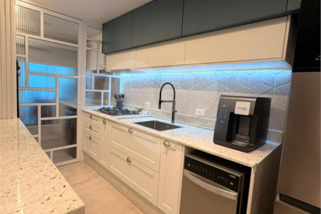 Apartamento à venda com 3 quartos, sendo 1 suíte,  em Vila Mogilar, Mogi das Cruzes, SP