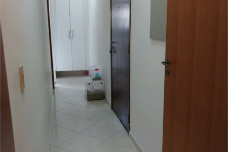 Apartamento à venda com 4 quartos, sendo 1 suíte, em Vila Ipojuca, São Paulo, SP