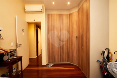 Apartamento à venda com 4 quartos, sendo 1 suíte, em Tijuca, Rio de Janeiro, RJ