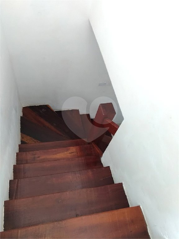 Sobrado à venda com 2 suítes em Jardim Maristela, Atibaia, SP