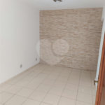 Casa à venda com 4 quartos, sendo 1 suíte, em Vila Pirajussara, São Paulo, SP