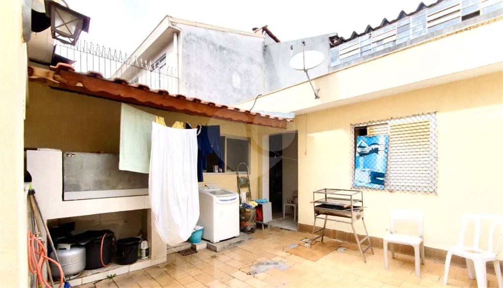 Sobrado à venda com 5 quartos, sendo 1 suíte, em Vila Monumento, São Paulo, SP