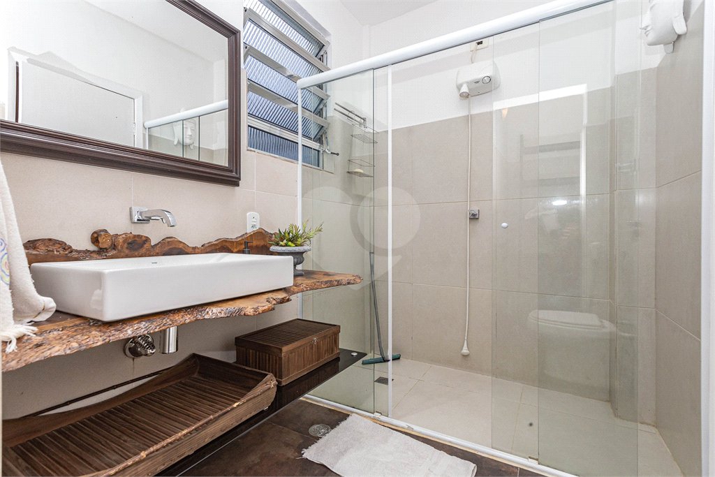 Apartamento à venda com 2 quartos em Vila Mariana, São Paulo, SP