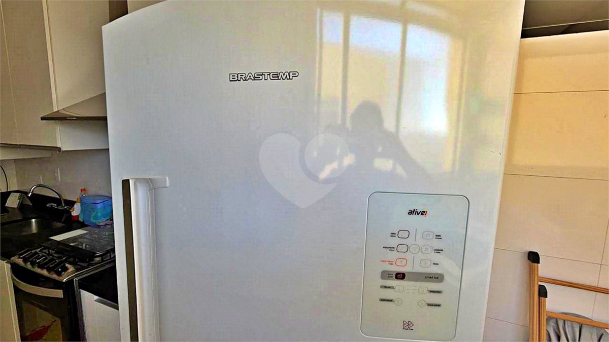 Apartamento à venda com 3 quartos, sendo 1 suíte, em Santo Amaro, São Paulo, SP