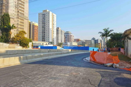 Terreno à venda com 1 quarto em Chácara Santo Antônio (zona Sul), São Paulo, SP