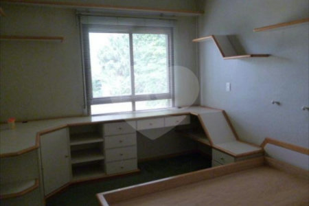 Apartamento à venda com 4 suítes em Jardim Ampliação, São Paulo, SP