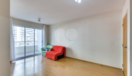Apartamento à venda com 3 quartos, sendo 1 suíte,  em Chácara Santo Antônio (zona Sul), São Paulo, SP