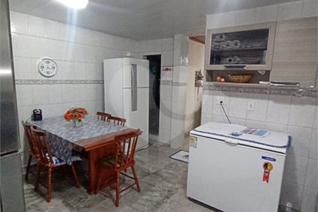 Casa à venda com 1 suíte em Santíssimo, Rio de Janeiro, RJ
