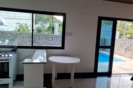 Apartamento Residencial à venda, Enseada, Guarujá - AP0900.