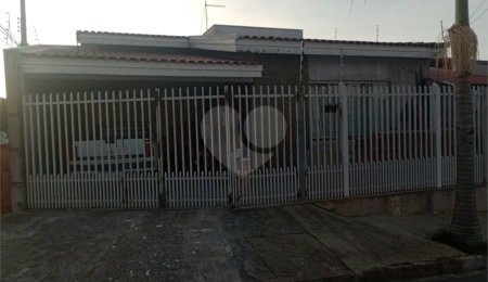 Casa à venda ou para alugar com 3 quartos, sendo 1 suíte, em Jardim Alvorada, Itapetininga, SP