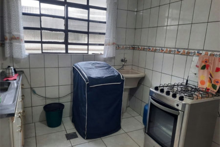 Terreno de 503 m² com Casa à Venda em Vicente de Carvalho | Excelente Oportunidade para Investidores Próximo ao Futuro Túnel Santos–Guarujá