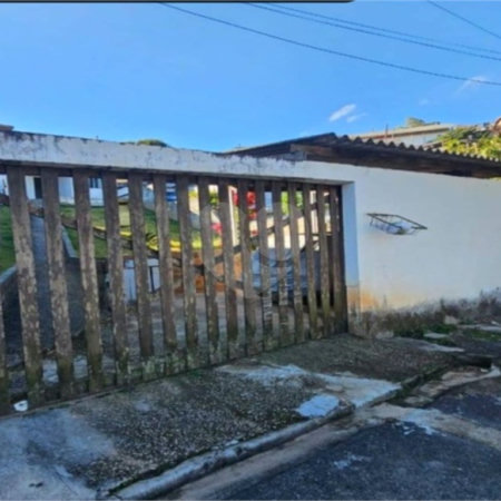 Casa à venda com 3 quartos em Jardim Villaça, São Roque, SP