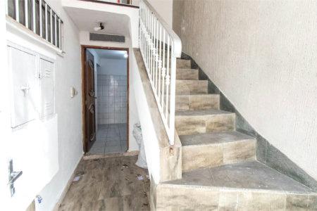 Casa à venda com 3 quartos, sendo 1 suíte,  em Vila Mariana, São Paulo, SP