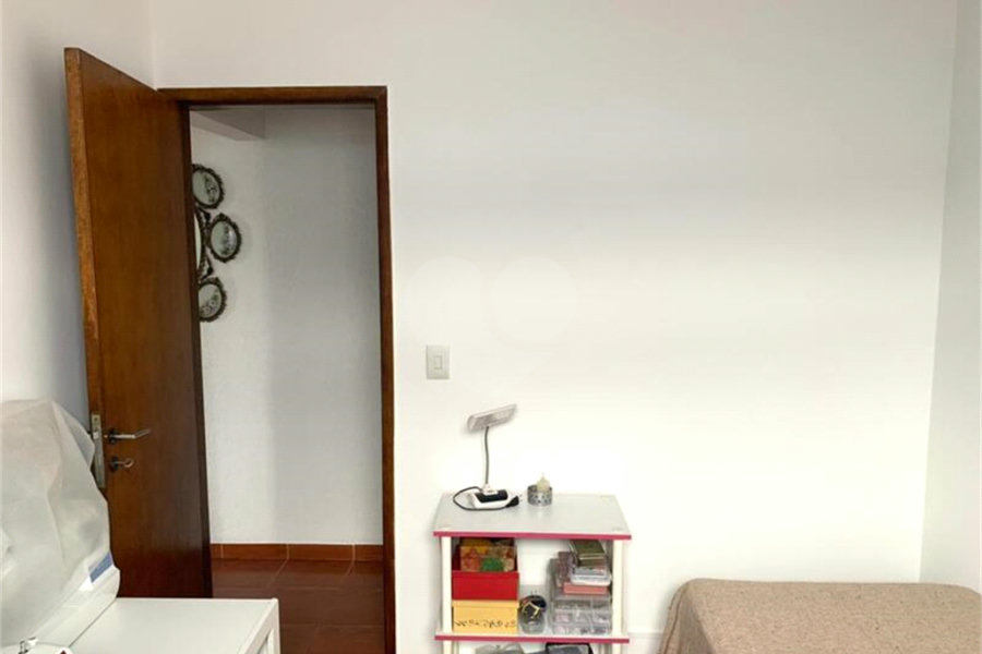 Sobrado à venda com 3 quartos, sendo 1 suíte, em Vila Nova Cachoeirinha, São Paulo, SP