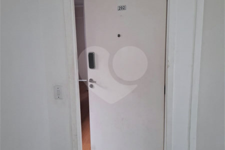Apartamento à venda com 2 quartos em Santa Cruz, Rio de Janeiro, RJ