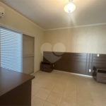 Casa à venda com 4 quartos, sendo 1 suíte,  no condomínio Lago da Boa Vista, Sorocaba - SP