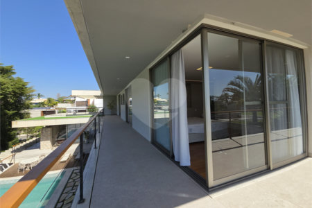 Casa à venda com 4 suítes no condomínio Fazenda Imperial, Sorocaba - SP