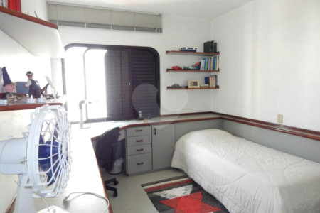 Apartamento à venda com 4 quartos, sendo 2 suítes, em Perdizes, São Paulo, SP