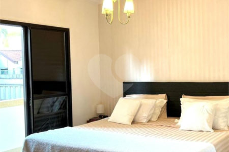 Apartamento à venda com 4 quartos, sendo 3 suítes,  em Vila Mariana, São Paulo, SP