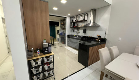 Casa à venda com 3 quartos, sendo 1 suíte,  no condomínio Terras de São Francisco, Sorocaba - SP