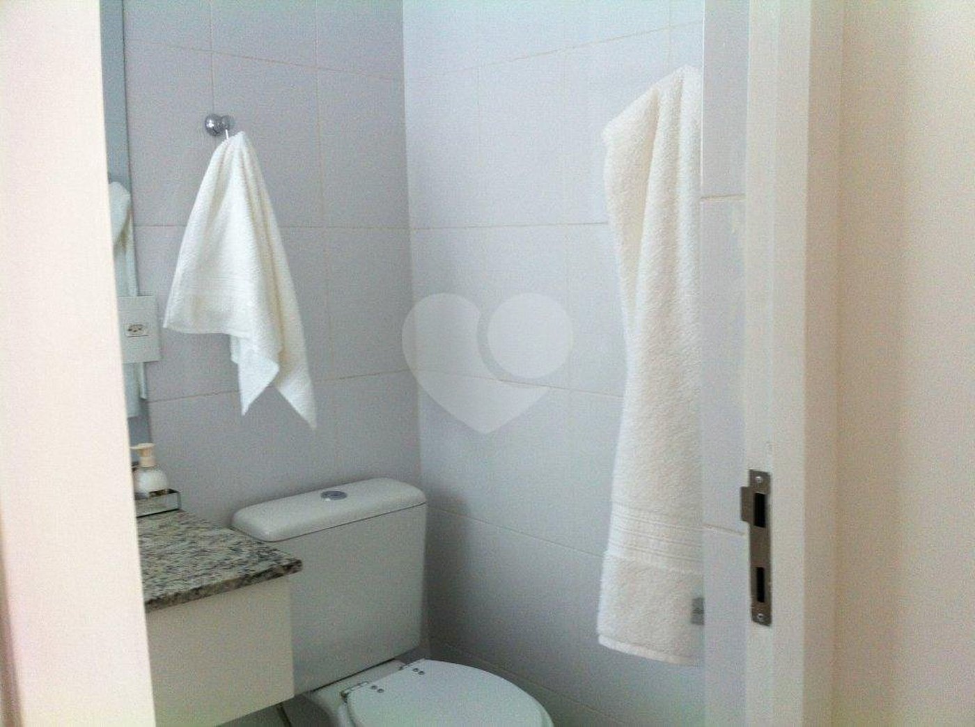 Apartamento à venda com 2 quartos, sendo 1 suíte,  em Vila Maria, São Paulo, SP