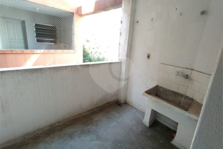 Prédio à venda em Santa Teresinha, São Paulo, SP