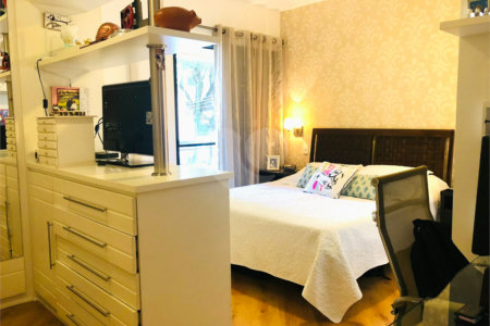 Apartamento à venda com 3 quartos, sendo 2 suítes, em Real Parque, São Paulo, SP