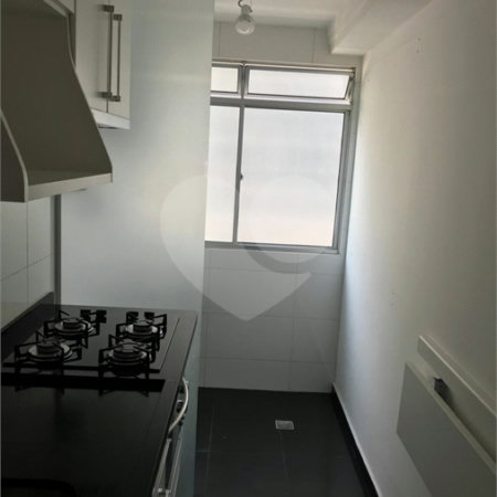 Apartamento à venda com 2 quartos em Vila Regina, São Paulo, SP
