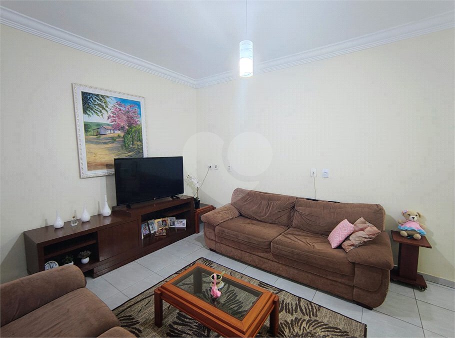 Casa Térrea à venda com 3 quartos, sendo 1 suíte, em Jardim da Fonte, Jundiaí, SP