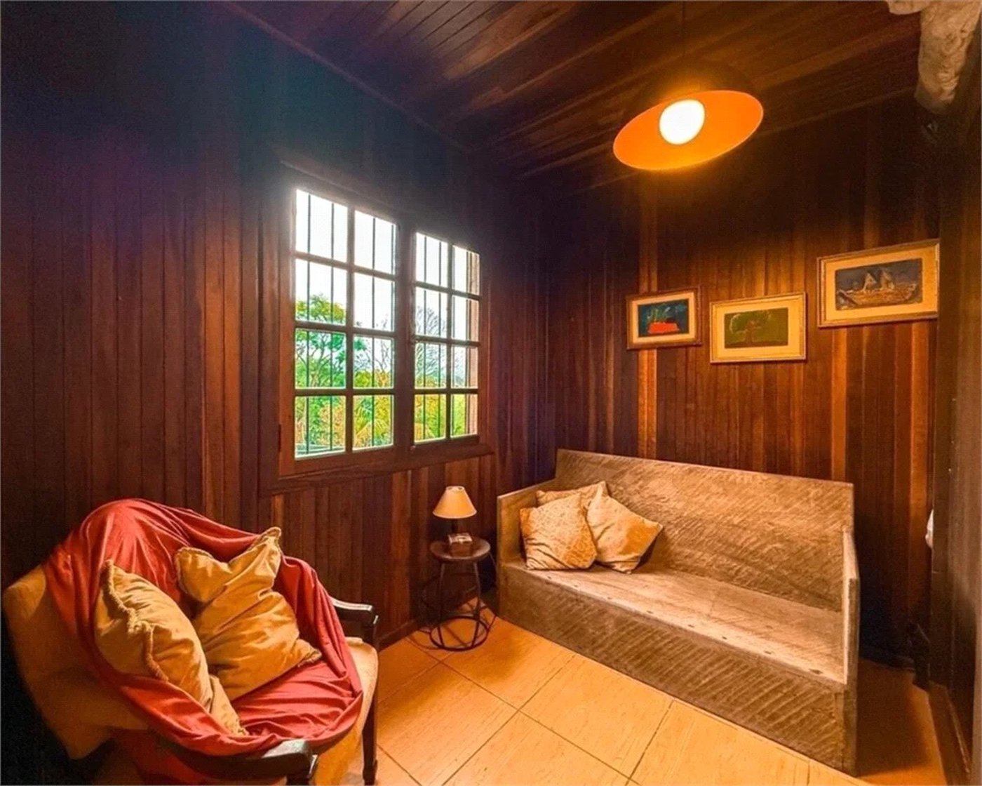 Casa à venda com 3 quartos, sendo 1 suíte, em Chácara São João, Carapicuíba, SP