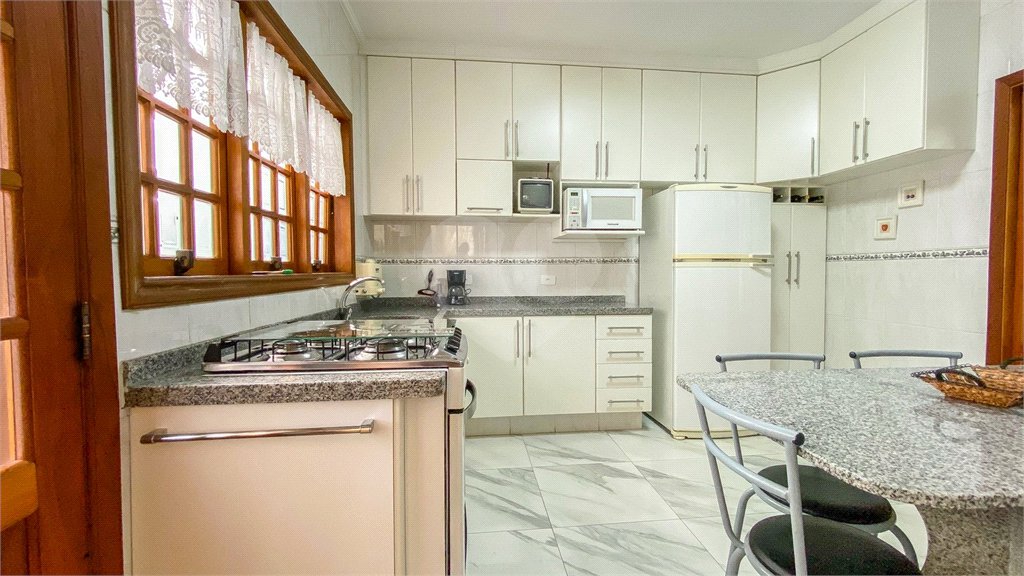 Casa de Vila à venda com 4 quartos, sendo 2 suítes, em Cambuci, São Paulo, SP